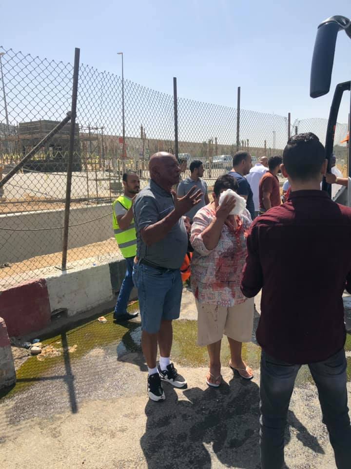 سياح أجانب أصيبوا بانفجار تعرضت له حافلة سياحية قرب أهرامات الجيزة