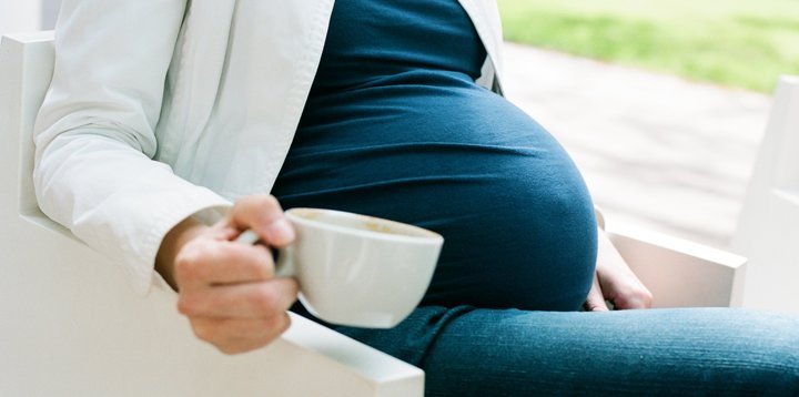 المشروبات المناسبة لـ المرأة الحامل
