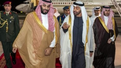 تعاملت الرياض في الأيام التي تلت تطبيع العلاقة بين الإمارات وإسرائيل بالصمت