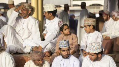 سلطنة عمان اضطرت للاقتراض من بنك أبوظبي الأول وبنك مسقط