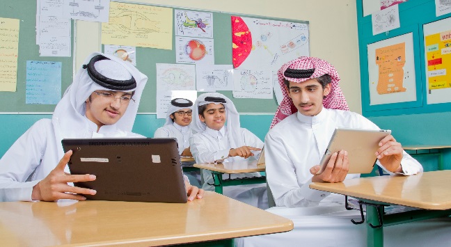 يجب على المدارس توعية أولياء الأمور بضرورة التحقّق من إسم المستخدم وكلمة المرور