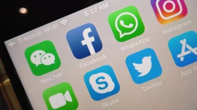 تأثراً بحظر WeChat في الصين مبيعات iPhone في خطر
