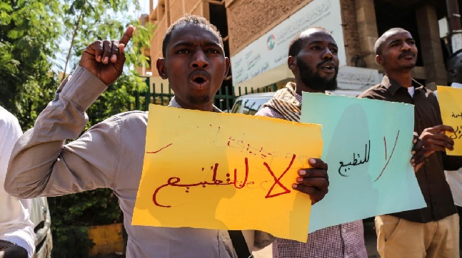 أغرت أمريكا والإمارات دولة السودان للجري وراء التطبيع