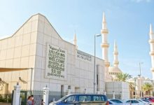 جاء قرار إعفاء رجال الدين من رسوم فحص كورونا عد السماح بفتح دور العبادة جزئياً في أبوظبي