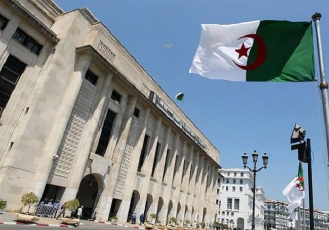 مجلس النواب يقر تعديل الدستور والاستفتاء الشعبي مطلع نوفمبر