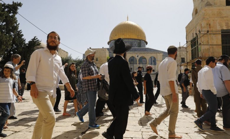 تقرير إسرائيلي: التطبيع مع الإمارات يسمح لنا بالصلاة في الأقصى