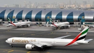 طيران الإمارات يخطط لاستئناف رحلاته وتسديد رواتب موظفيه بشكل كامل
