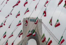 أمريكا تغلق 92 موقعًا إلكترونيًا في إيران بزعم ممارسة التضليل