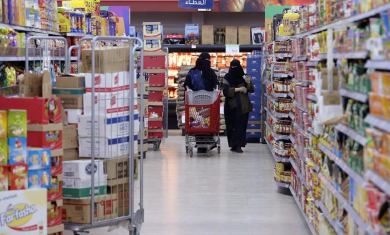رئيس الغرف التجارية السعودية يدعو لمقاطعة البضائع التركية.. وحكومة المملكة تعلن موقفها
