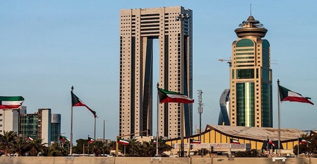 الأمير الجديد سيعمل على إعادة الاستقرار واستبعاد تغيير فوري في السياسات المالية في الكويت