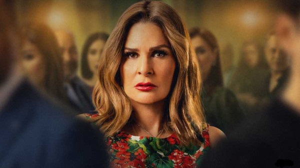 الفيلم الجديد الخاص بالفنانة المصرية يسرا يحمل قضية المرأة من زاوية جديدة