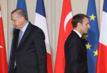 على خلفية الإساءة للإسلام.. أردوغان: ماكرون بحاجة لاختبار عقلي.. وباريس تستدعي سفيرها