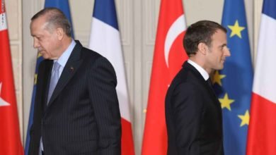 على خلفية الإساءة للإسلام.. أردوغان: ماكرون بحاجة لاختبار عقلي.. وباريس تستدعي سفيرها