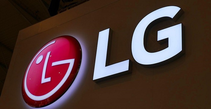 LG تطلق سماعات أذن لاسلكية تُلغي الضجيج وتعقم نفسها ذاتياً