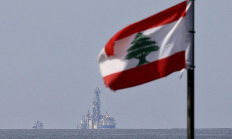 حزب الله وأمل ينتقدان وفد لبنان قبل محادثات ترسيم الحدود