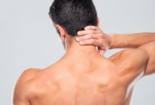 علاج حبوب الظهر للرجال بالزيوت الطبيعية