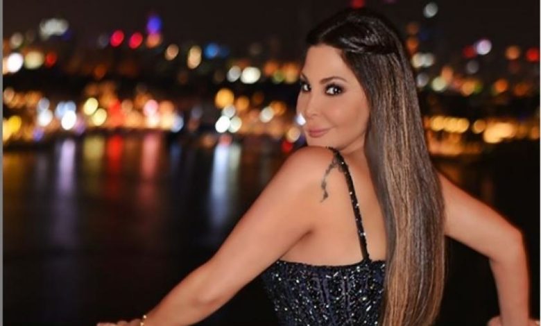 النجمة اللبنانية إليسا