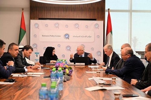 وكالة غوث و تشغيل اللاجئين