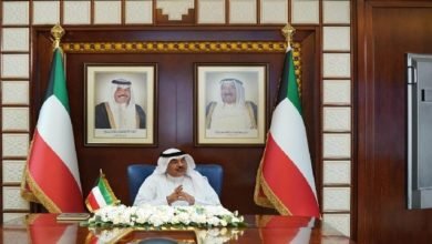 رئيس الوزراء في الكويت يقدم استقالة الحكومة إلى الأمير