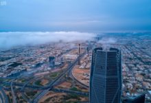 وزير الإسكان السعودي يعترف بارتفاع أسعار العقارات في الرياض
