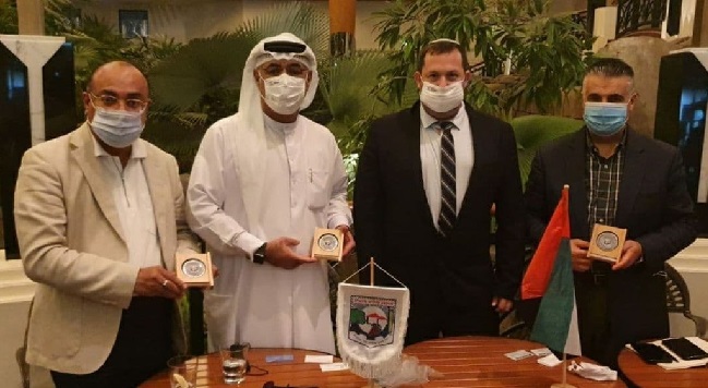 المستوطنات الإسرائيلية تبدأ بتصدير أولى الشحنات التجارية إلى الإمارات