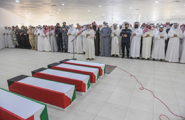 الكويت تحدد هوية رفات 13 أسيرًا استشهدوا في غزو العراق