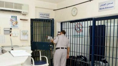 وثقت منظمة العفو الدولية “أمنستي” العديد من الحالات التي أهدرت فيها الإمارات حقوق المعتقلين