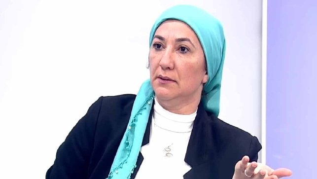 غادة نجيب