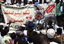 أحكام بالإعدام لـ29 ضابط سوداني قتلوا متظاهرًا