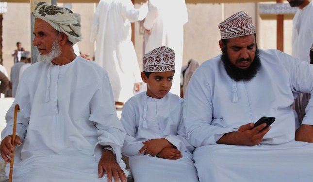 سلطنة عمان تحظر "كلوب هاوس"