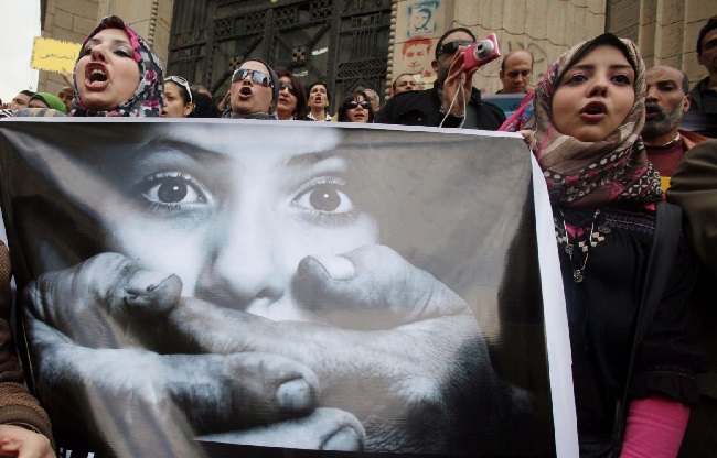 المصريون يعيشون في ظل حكومة قمعية تخنق المعارضة