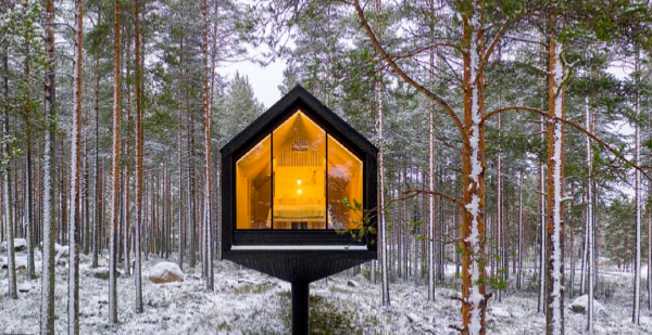 غرف نوم معلقة.. أسلوب جديد لوقت مريح