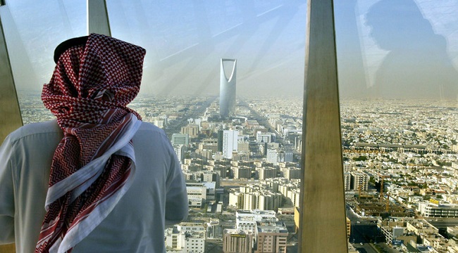السعودية تسابق الزمن نحو الخصخصة لمواجهة العجز المالي