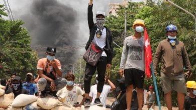قطع الإنترنت واعتقال متظاهرين بعد مقتل 550 شخصًا