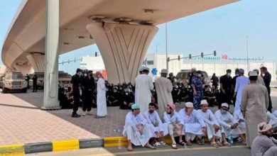 سلطنة عُمان تفرض رسوم على العمال الوافدين بدءًا من يونيو