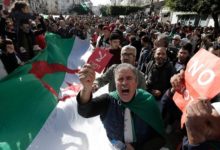 قائد الجيش الجزائري يطالب بعرقلة خطط لتعطيل الانتخابات