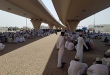سلطان عمان يُسارع لقمع الاحتجاجات للسيطرة على الوضع