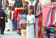 الحوثيون يعلنون حربًا ضد صور عارضات الملابس الداخلية