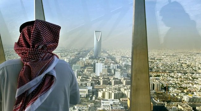 السعودية تسمح للمقيمين بتملك العقارات
