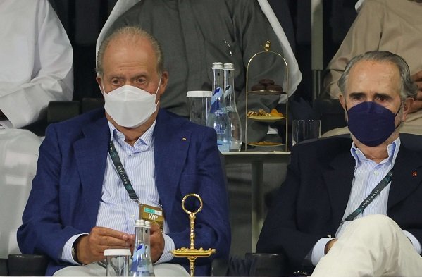 ملك إسبانيا السابق