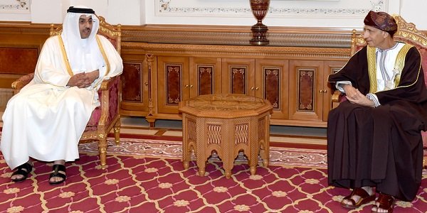 الدكتور علي بن صميخ المري