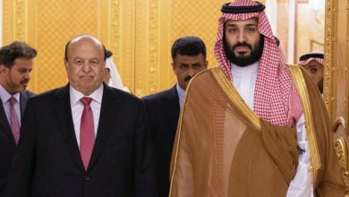هادي منصور مع بن سلمان