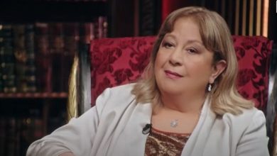 الفنانة سمية الألفي