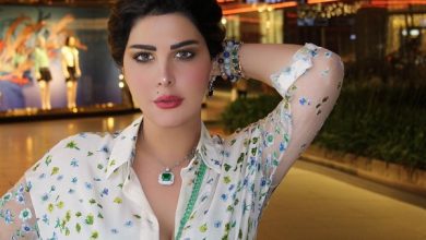 الفنانة شمس