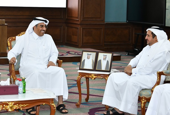 القطري علي بن صميخ
