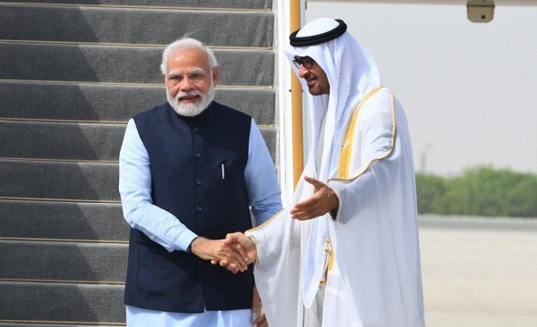الإمارات والهند