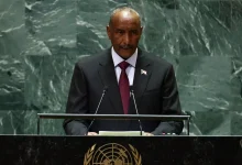 رئيس أركان الجيش السوداني يهاجم "اللاعبين الإقليميين" في إشارة مبطنة إلى الإمارات