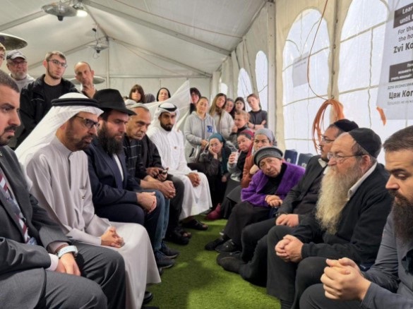 علي النعيمي