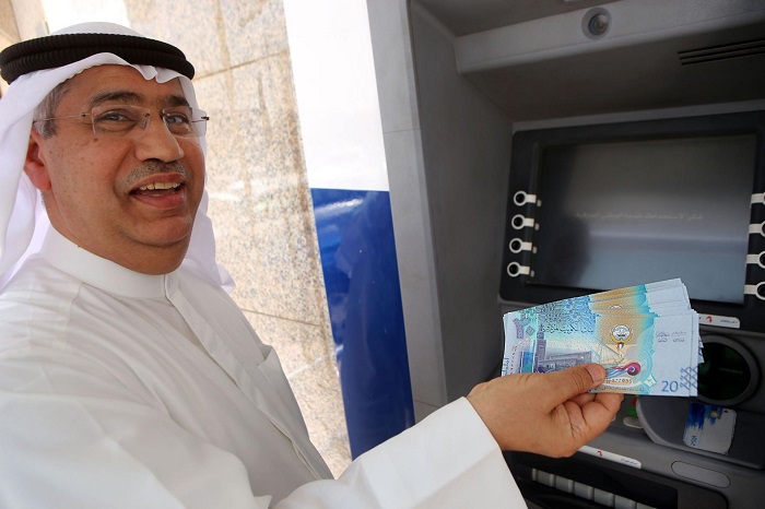 توطين الأموال