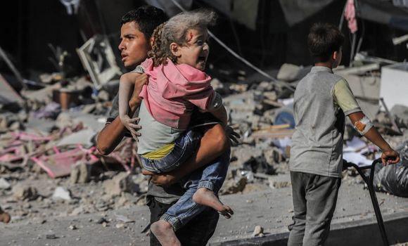 مسعفون فلسطينيون